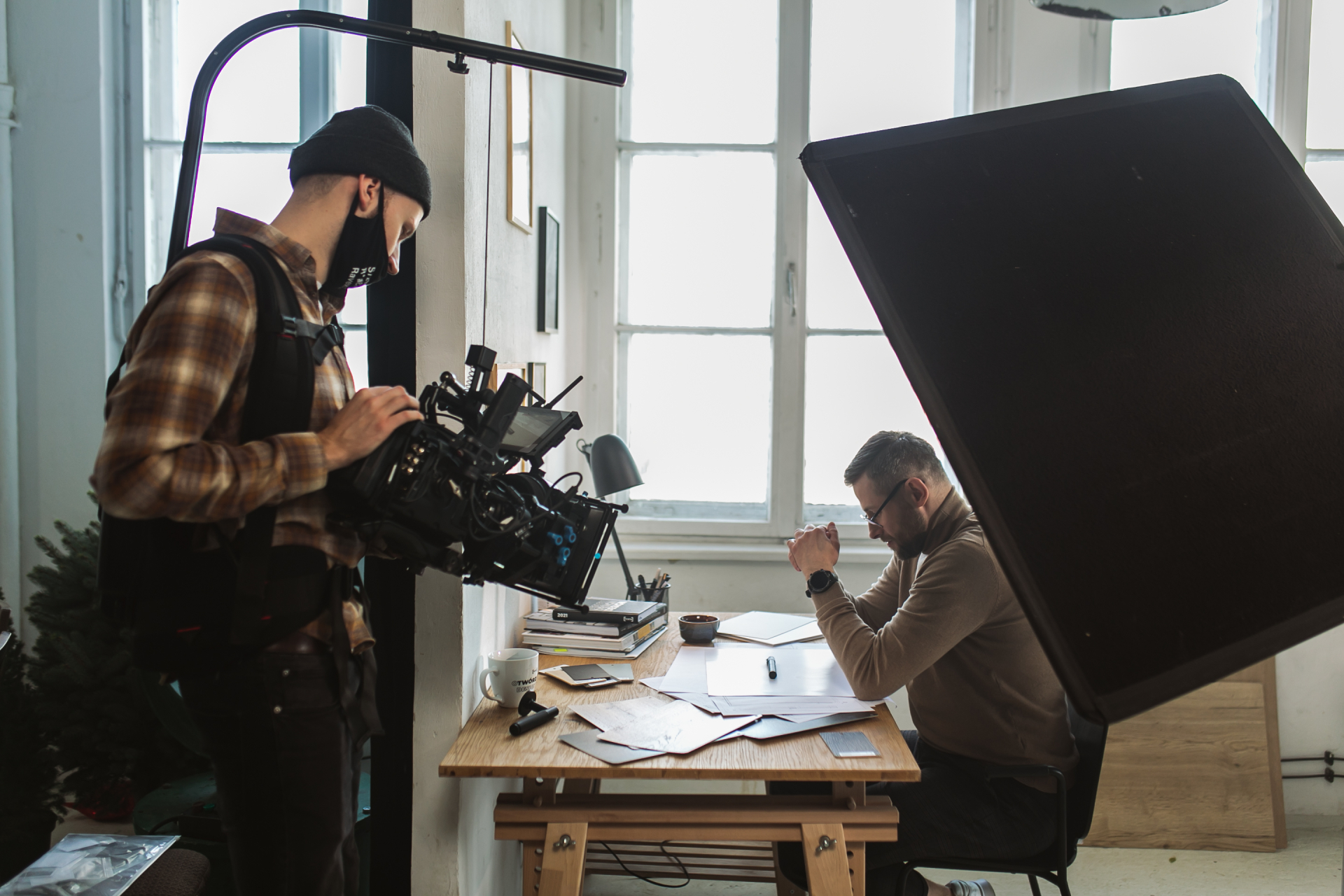 „Otwarcie działalności gospodarczej świadczącej usługi fotograficzne i produkcje filmów”